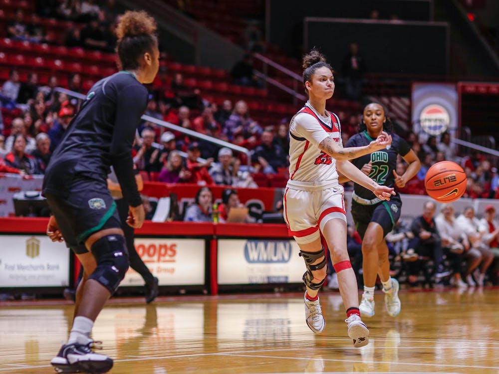 Senior Estel Puiggros makes a sidearm pass against Ohio Feb. 3 at Worthen Arena. Ball State leads Ohio 49-21 entering the second half. Andrew Berger, DN 