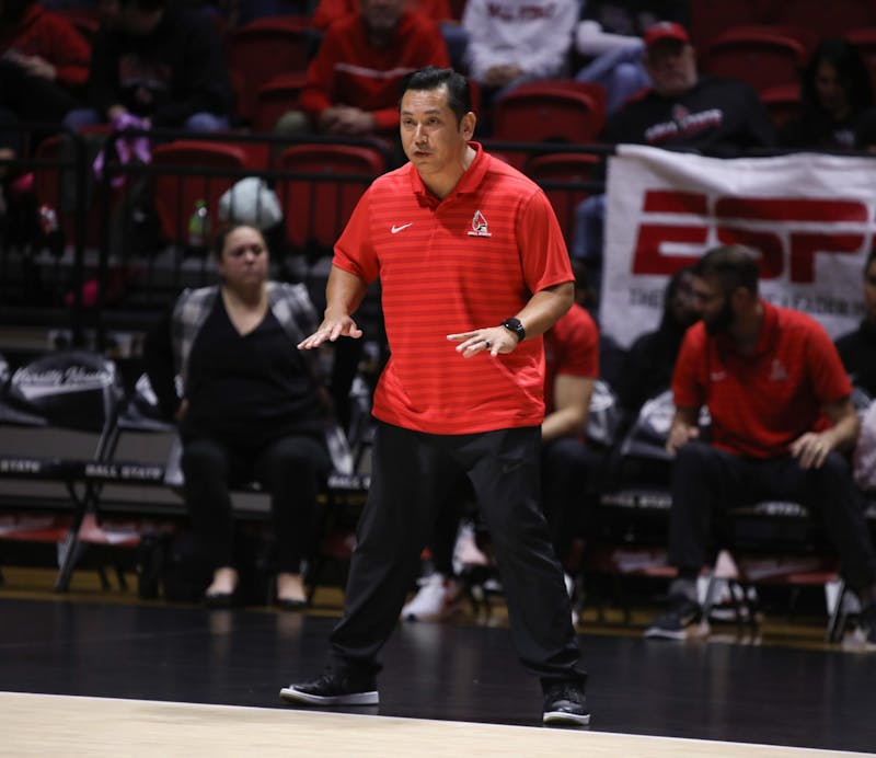 Ball State head coach Donan Cruz talks to a player Jan. 3 during at match against Wabash at Worthen Arena. Zach Carter, DN. 