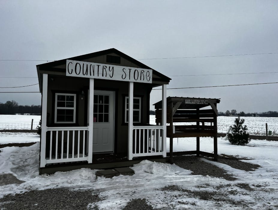The tiny shack that is home to Elizabethtown Country LLC