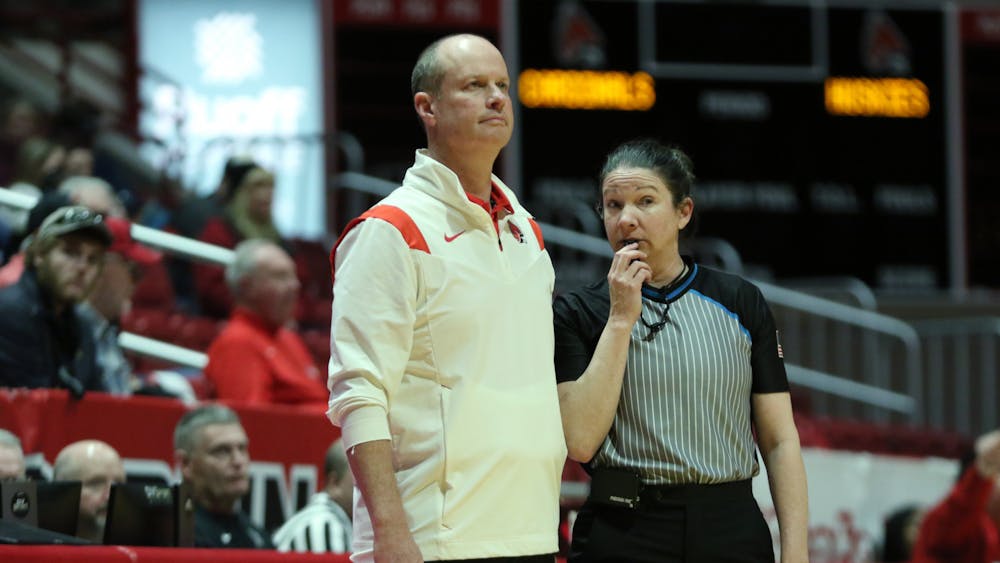 Ball State Women&#x27;s Basketball head coach Brady Sallee speaks to a referee in a game against Northern Illinois Feb. 1 at Worthen Arena. The Cardinals shot 53 percent from the field in the game. Brayden Goins, DN