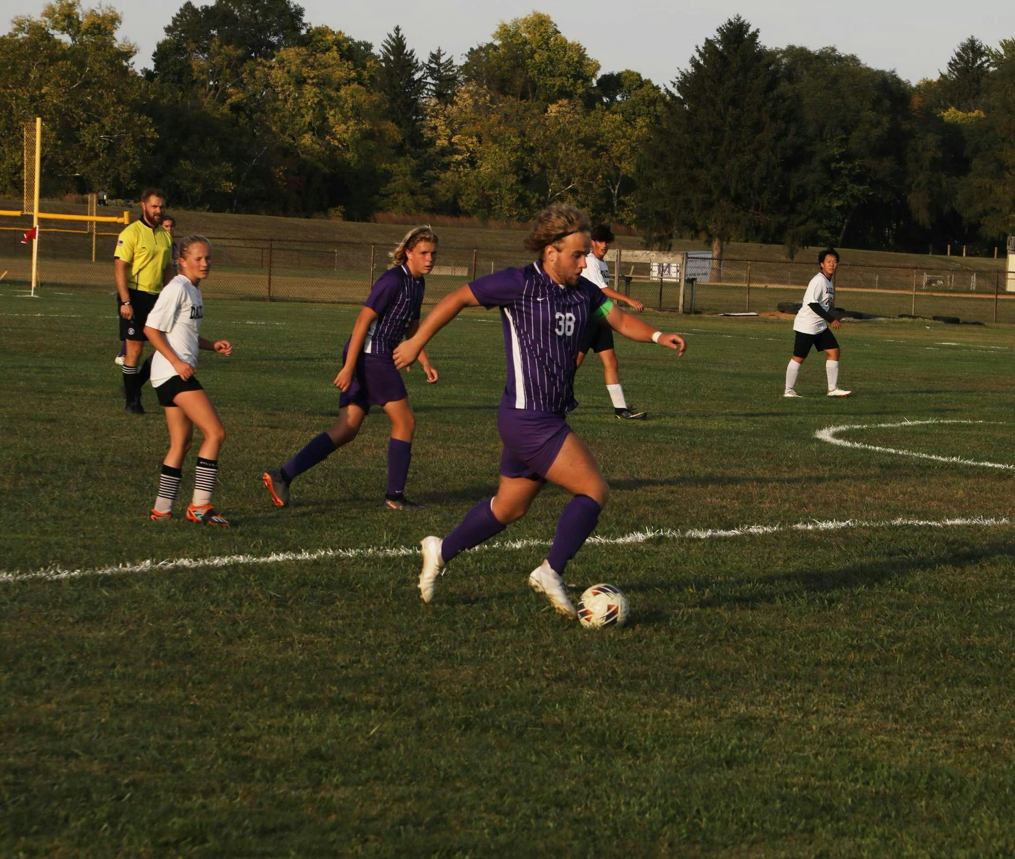 Muncie Central senior Sam Hanna runs with the ball Sep. 20 during a game against Daleville at Muncie Central High School. David Moore, DN.