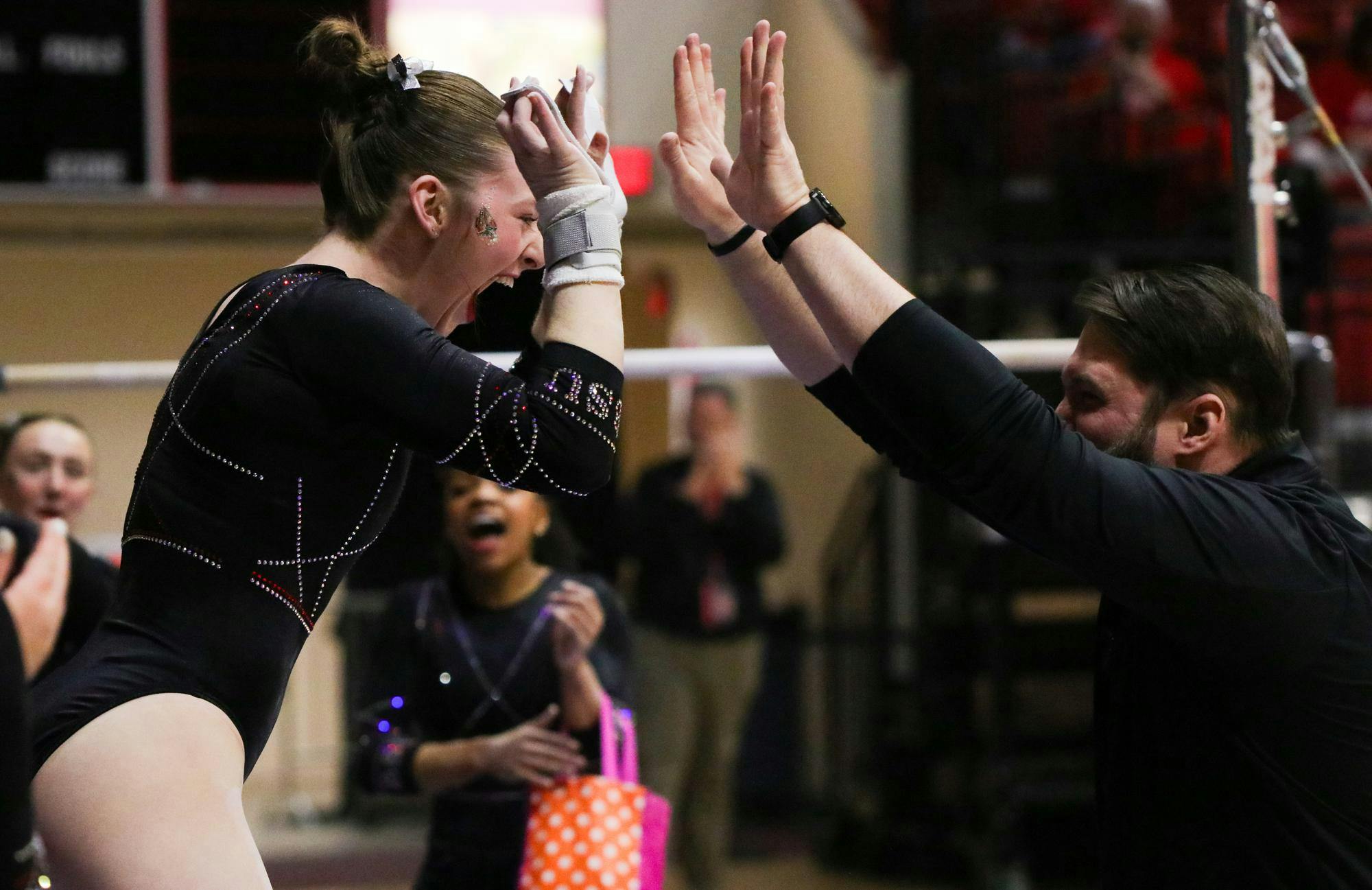 Ball State Gymnastics won versus both Kent and Illinois State, 195.300 vs.194.650 for the game with Kent State, and 195.300 vs. 193.975 for the game with Illinois State Feb. 8 at Worthen Arena.