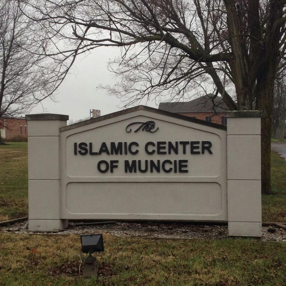 <p>Ball State and Muncie are hosting a town hall discussion on promoting peace in troubled times at 7 p.m. on April 1. The Muncie City Council and Muncie Mayor Dennis Tyler passed and signed a resolution on March 7 that supports religious diversity, tolerance and mutual understanding. It was created due to the increased anti-muslim sentiment and an incident that occurred in November at that Muncie Mall, where a woman posted on social media that she was worried about a terrorist attack after seeing two women in traditional Muslim robes and head coverings at the mall. <em>DN FILE PHOTO ALLIE KIRKMAN</em></p>