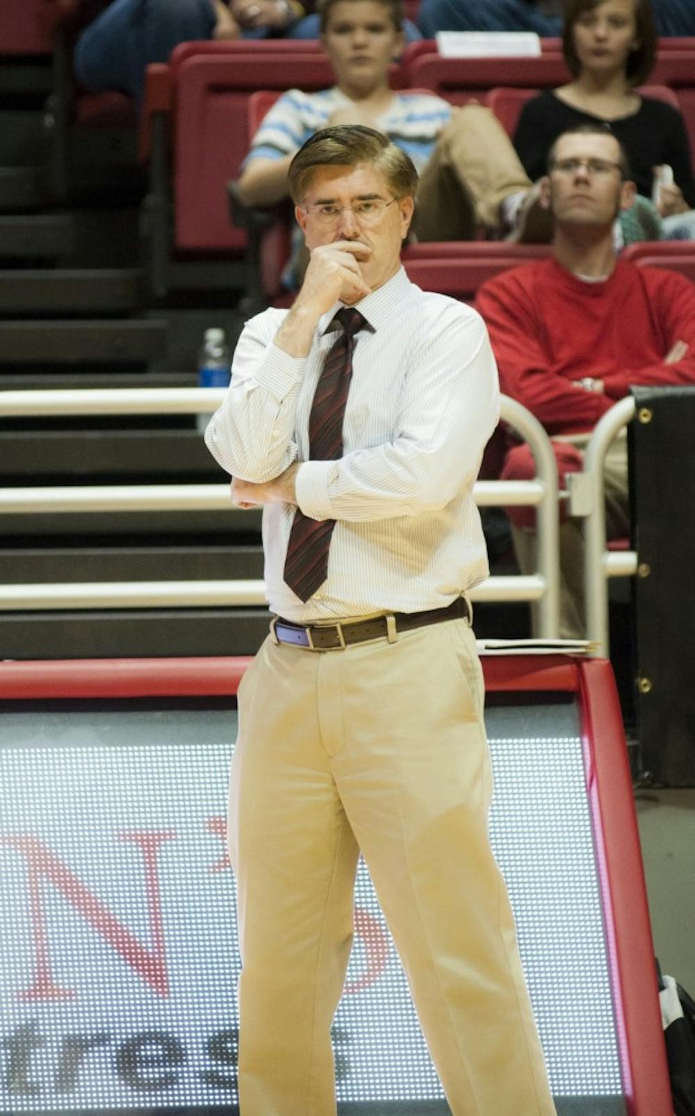 <p>Head coach Steve Shondell looks on as the team faces Central Michigan University on Nov. 1. DN PHOTO JONATHAN MIKSANEK</p>