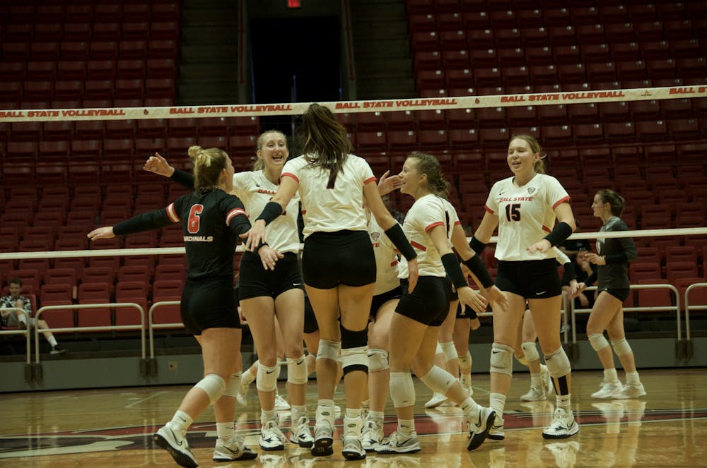 Ball State sweeps Redhawks to win 11 games on the bounce