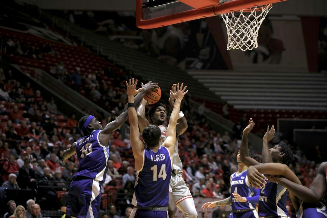 Ball State falls at home, Michael Lewis speaks on topics beyond results ...