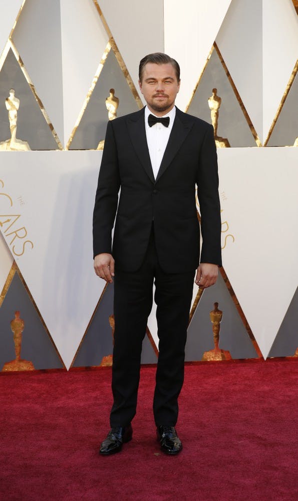 Leonardo DiCaprio arrives at the 88th Academy Awards on Sunday, Feb. 28, 2016, at the Dolby Theatre in Hollywood. (Jay L. Clendenin/Los Angeles Times/TNS)