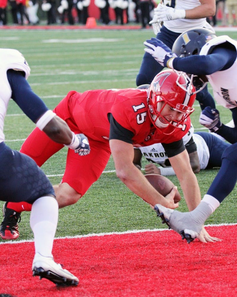 Quaterback Riley Neal gets the two point conversion during the Cardinals’ game against Akron on Oct. 22 in Scheumann Stadium. Ball State lost 25 to 35. Paige Grider// DN
