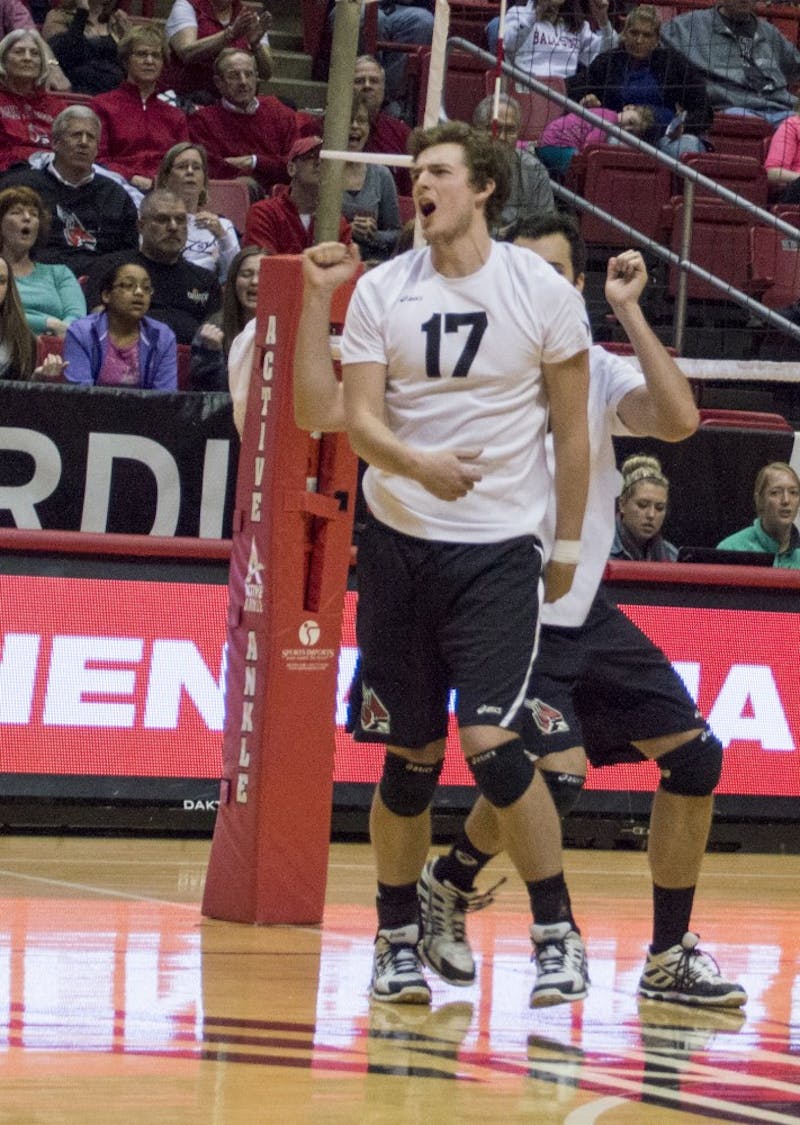 Alex Pia named MIVA Defensive Player of the Week