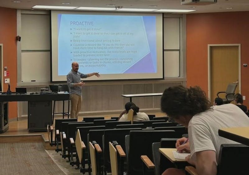 Life Coach Speaks To Students About Motivation The Daily News life-coach-speaks-to-students-about-motivation-the-daily-news
