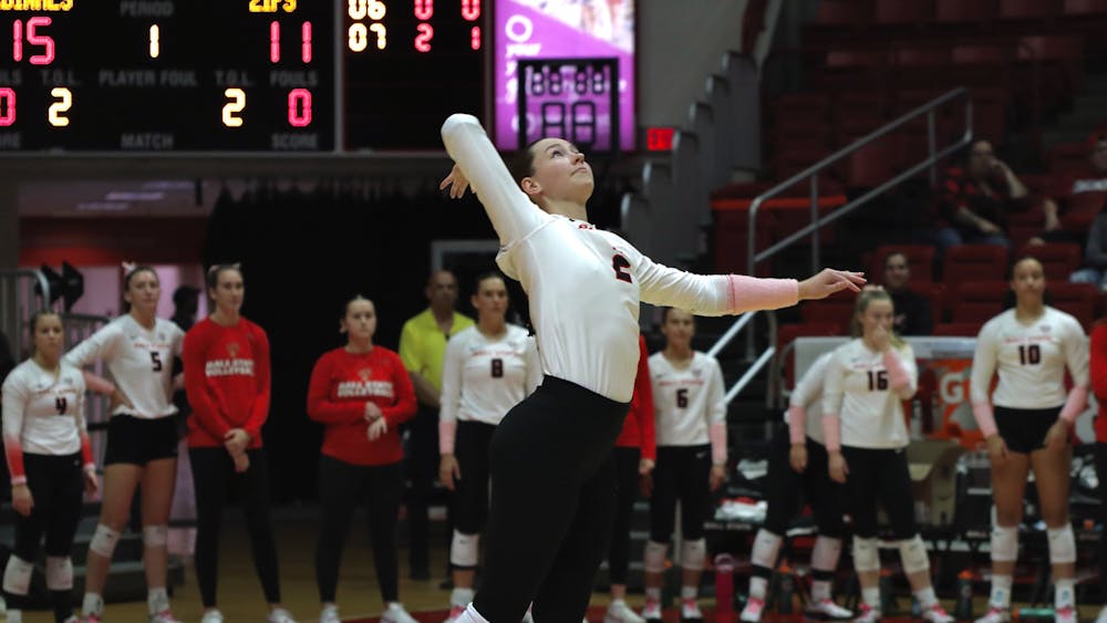 Senior defensive specialist Kate Vinson serves the ball against Akron Oct. 12 at Worthen Arena. Andrew Berger, DN