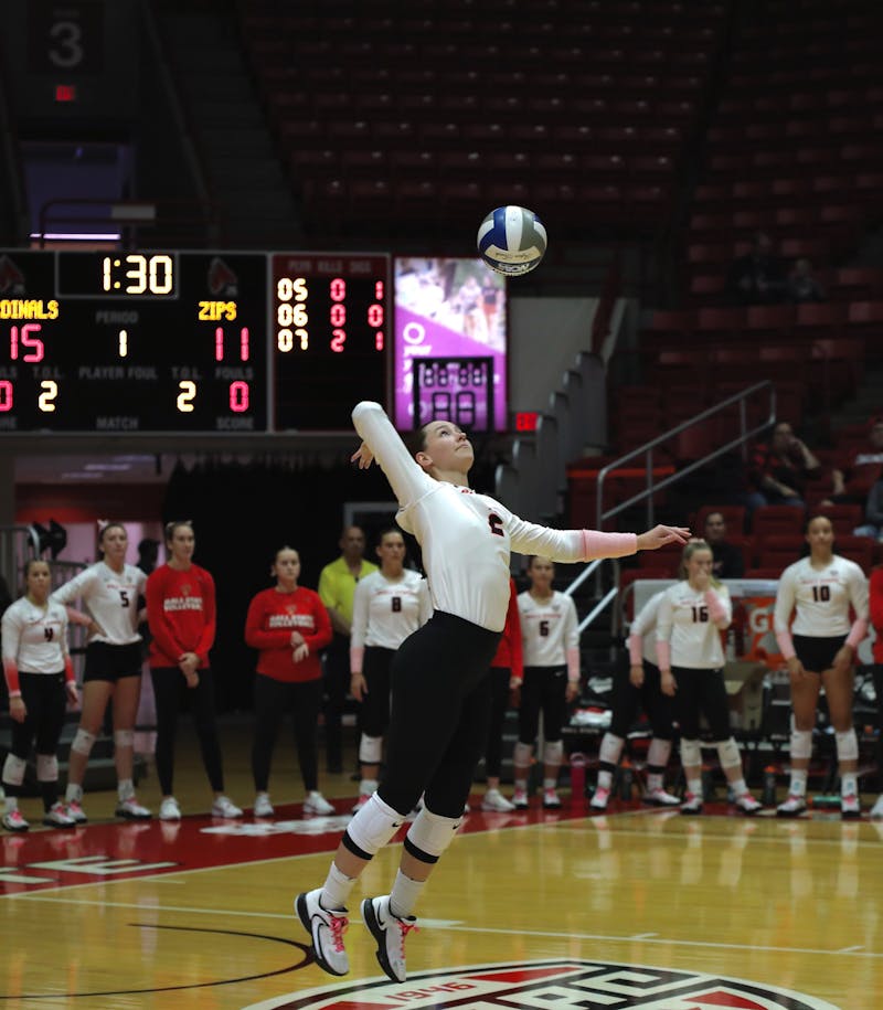 Senior defensive specialist Kate Vinson serves the ball against Akron Oct. 12 at Worthen Arena. Andrew Berger, DN