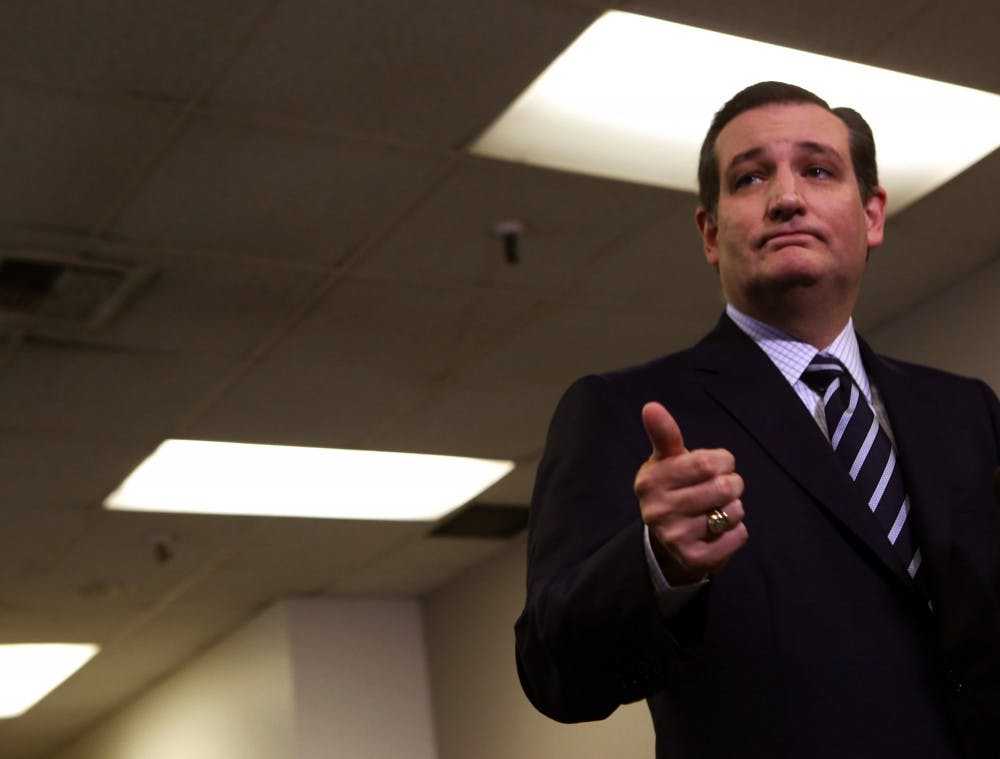 Texas Sen. Ted Cruz, a candidate for the Republican presidential nomination, gives a thumbs-up while meeting with members of the media at Landmark Aviation FBO south of the Los Angeles International Airport on Wednesday, Dec. 16, 2015. (Genaro Molina/ Los Angeles Times/TNS)