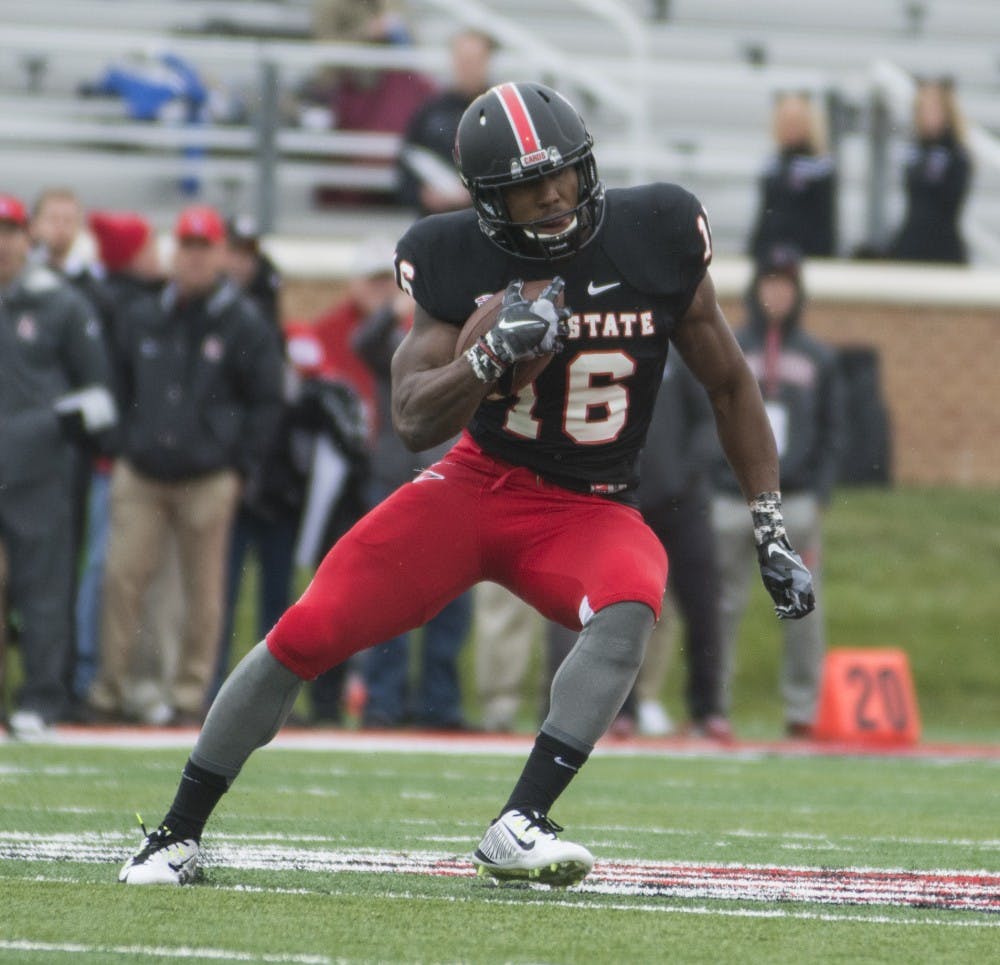 Junior wide receiver KeVonn Mabon runs the ball during the game against University of Massachusetts on Oct. 31 at Scheumann Stadium. DN PHOTO SAMANTHA BRAMMER