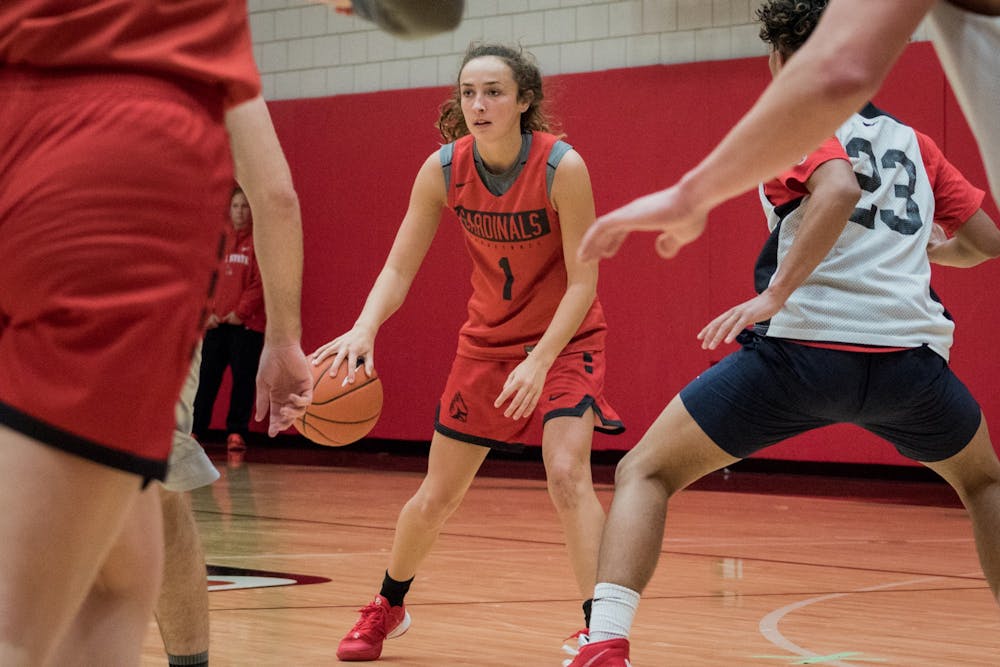 Sophomore guard Abi Hayes (1) looks for an open teammate during practice in the Dr. Don Shondell Practice Center Oct. 29, 2019. The cardinals first game of the season will be Nov. 5 at IUPUI. Eric Pritchett, DN