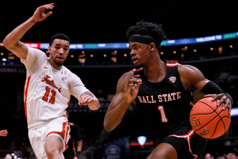 Redshirt Junior K.J. Walton dribbles the ball at Quicken Loans Arena in Cleveland, March 14, 2019. Rebecca Slezak,DN