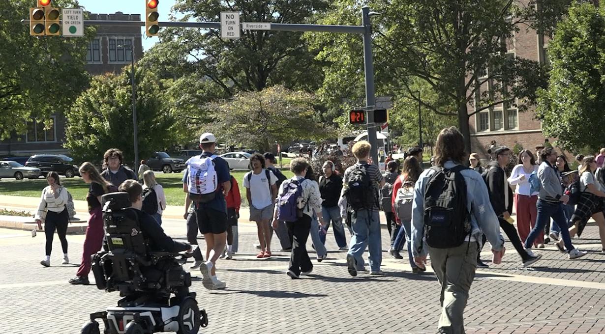 Sidewalk safety concerns grow, affecting student life - Cardinal Media