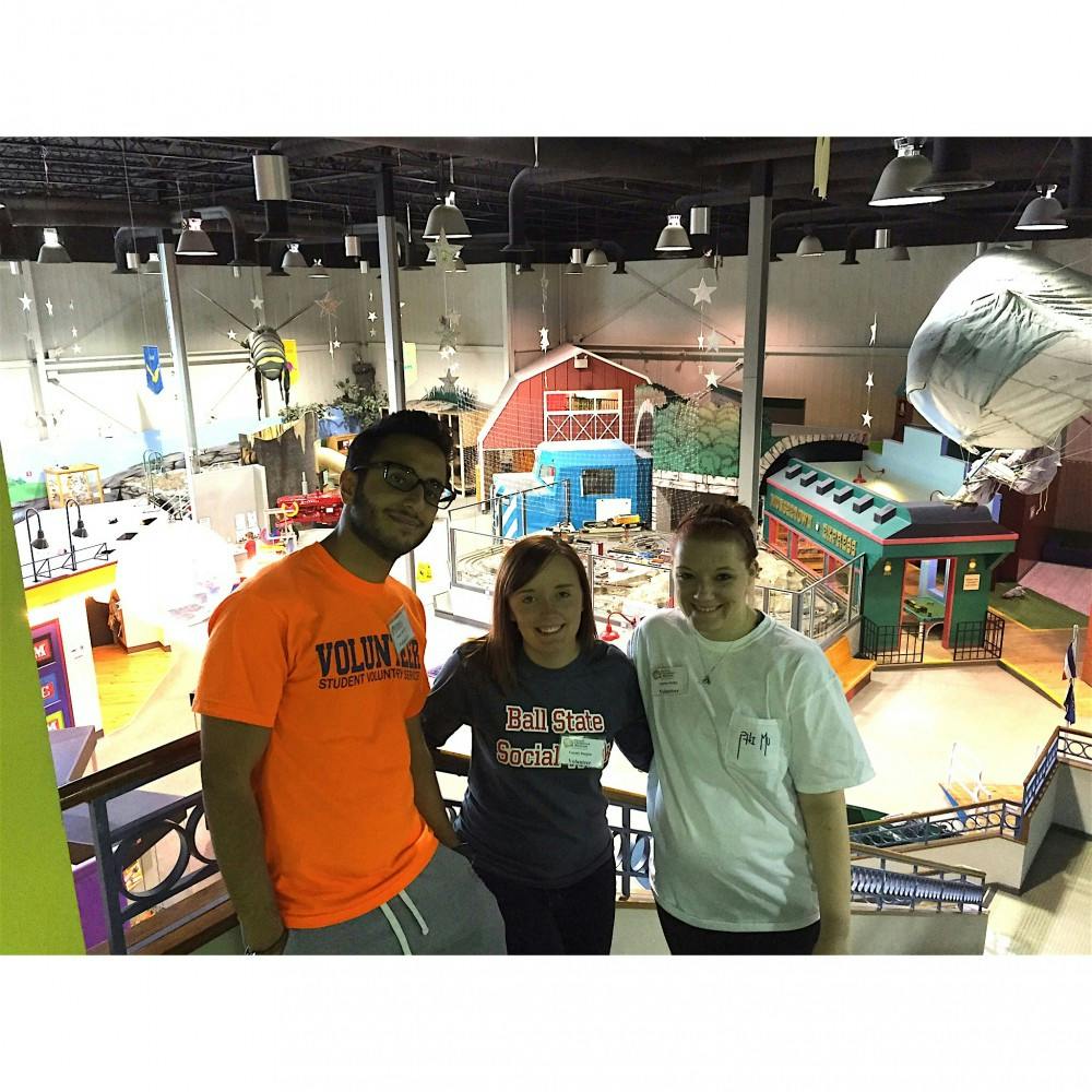 (From left) Saad Abubakr, Cassidy Roeglin and Amber Juday participated in the Student Voluntary Services’ annual Welcome Week service project at the Second Harvest Food Bank. SVS works with over 40 organizations in Muncie, allowing students the opportunity to participate in independent and coordinated programs. Photo Provided // Amber Juday
