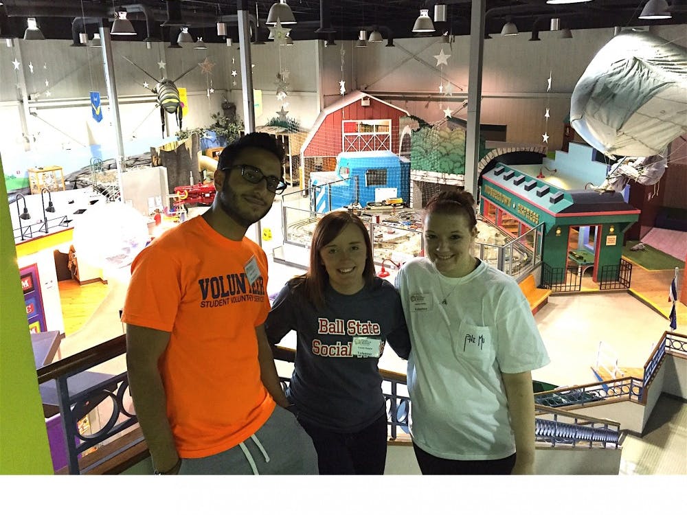 (From left) Saad Abubakr, Cassidy Roeglin and Amber Juday participated in the Student Voluntary Services’ annual Welcome Week service project at the Second Harvest Food Bank. SVS works with over 40 organizations in Muncie, allowing students the opportunity to participate in independent and coordinated programs. Photo Provided // Amber Juday