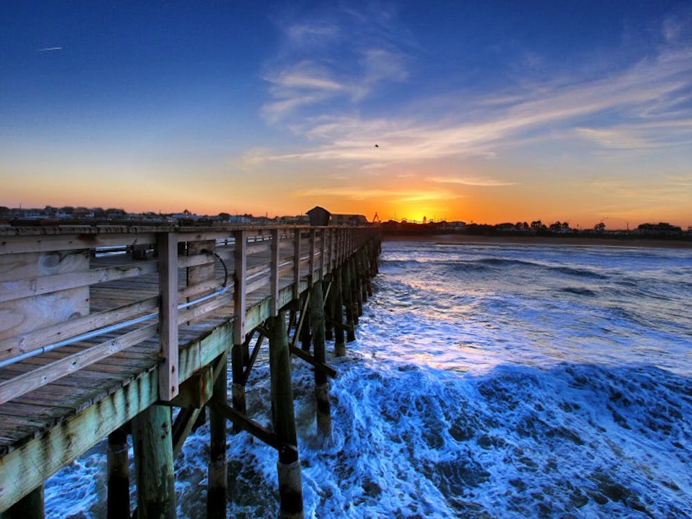 A chilly, windy sunset at the Flagler Beach, Fla., pier on February 6, 2015. (Joe Burbank/Orlando Sentinel/TNS)