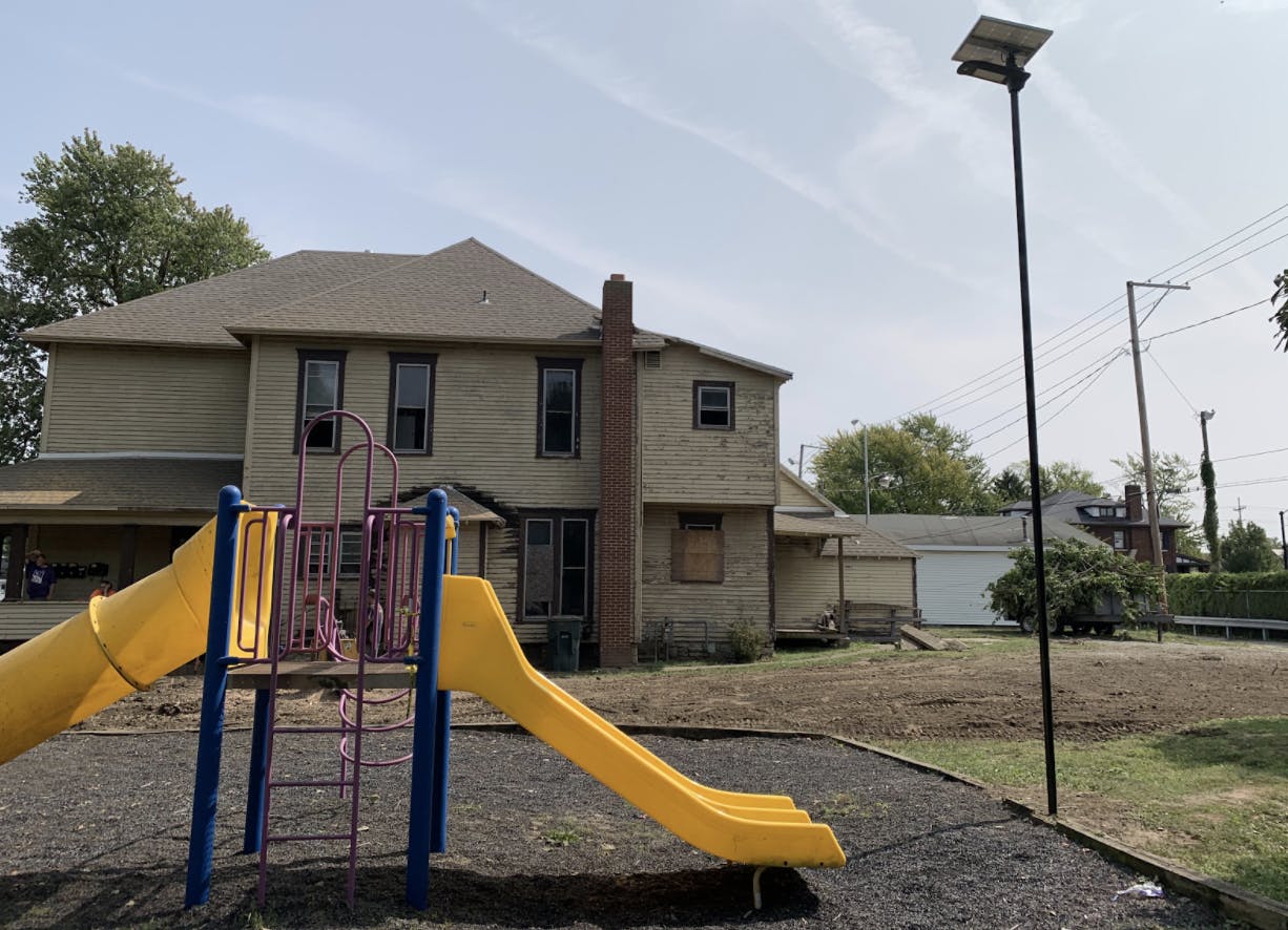 First wave of solar powered lights installed at Muncie neighborhood parks

