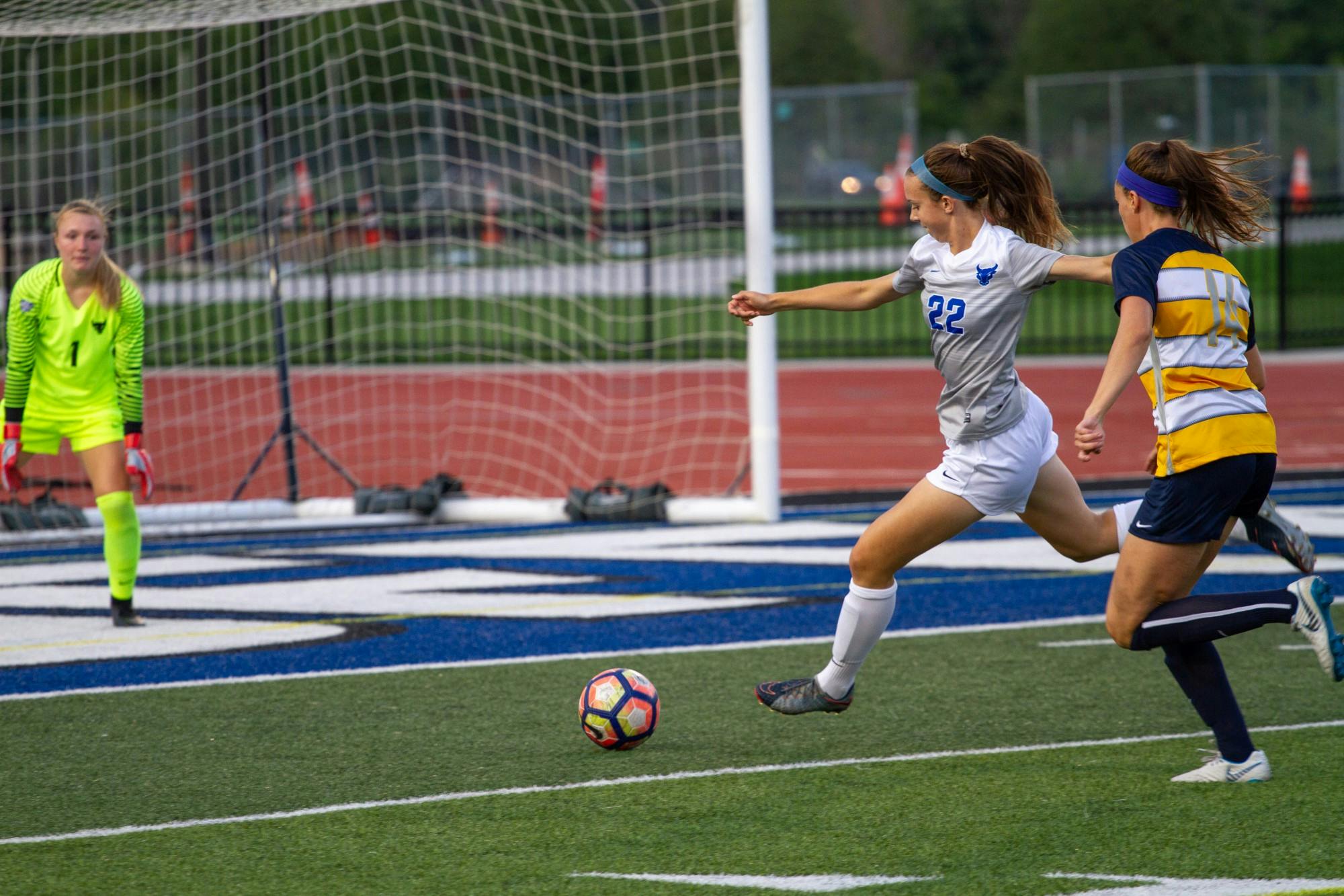 Women’s soccer has won six games in a row and stand atop the MAC standings.
