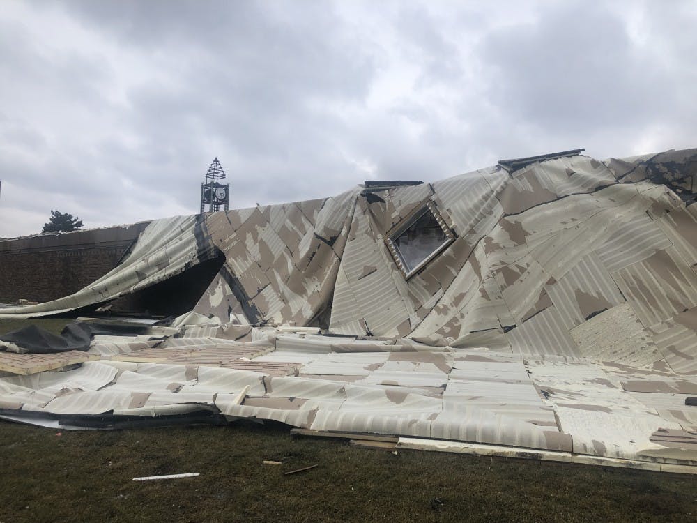 <p>Part of the University Bookstore roof flew off during the wind storm on Sunday. Debris remains on the side of the bookstore facing Lake LaSalle. Students braved the 50 mph winds while travelling on campus. &nbsp;</p>