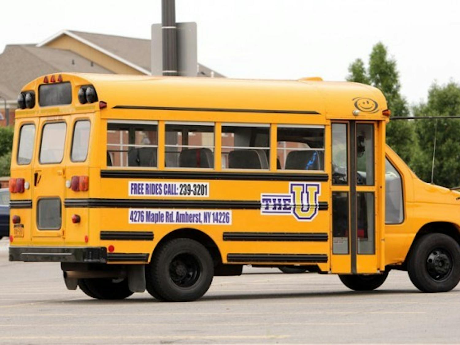 The U, a bar near North Campus, now has a private bus that will pick up students in the South Campus area and transport them to and from The U. Students can call ahead of time to reserve the free service. Chad Cooper, The Spectrum