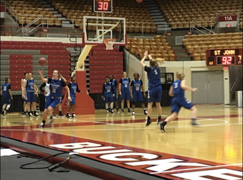 <p>The Buffalo women's basketball team practices in the St. John Arena Thursday afternoon to prepare for its matchup with No. 3 seed Ohio State.&nbsp;</p>