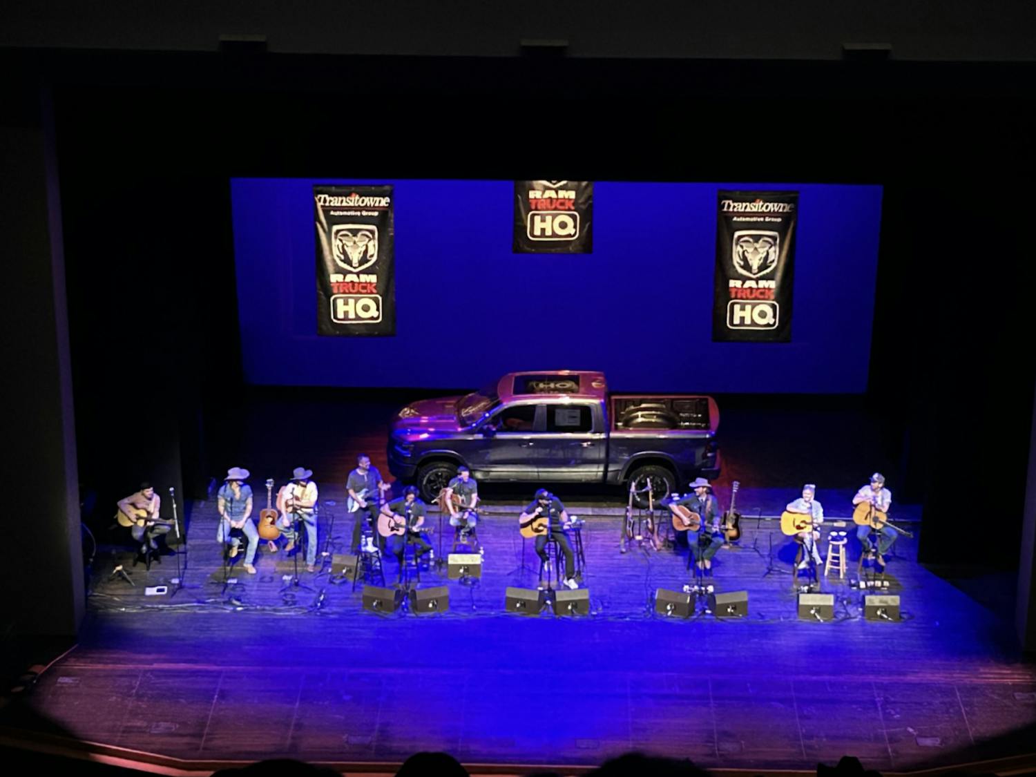 The annual “Stars with Guitars” event, presented by Country 106.5 WYRK and Transitowne auto group, took place at UB’s Center for the Arts.