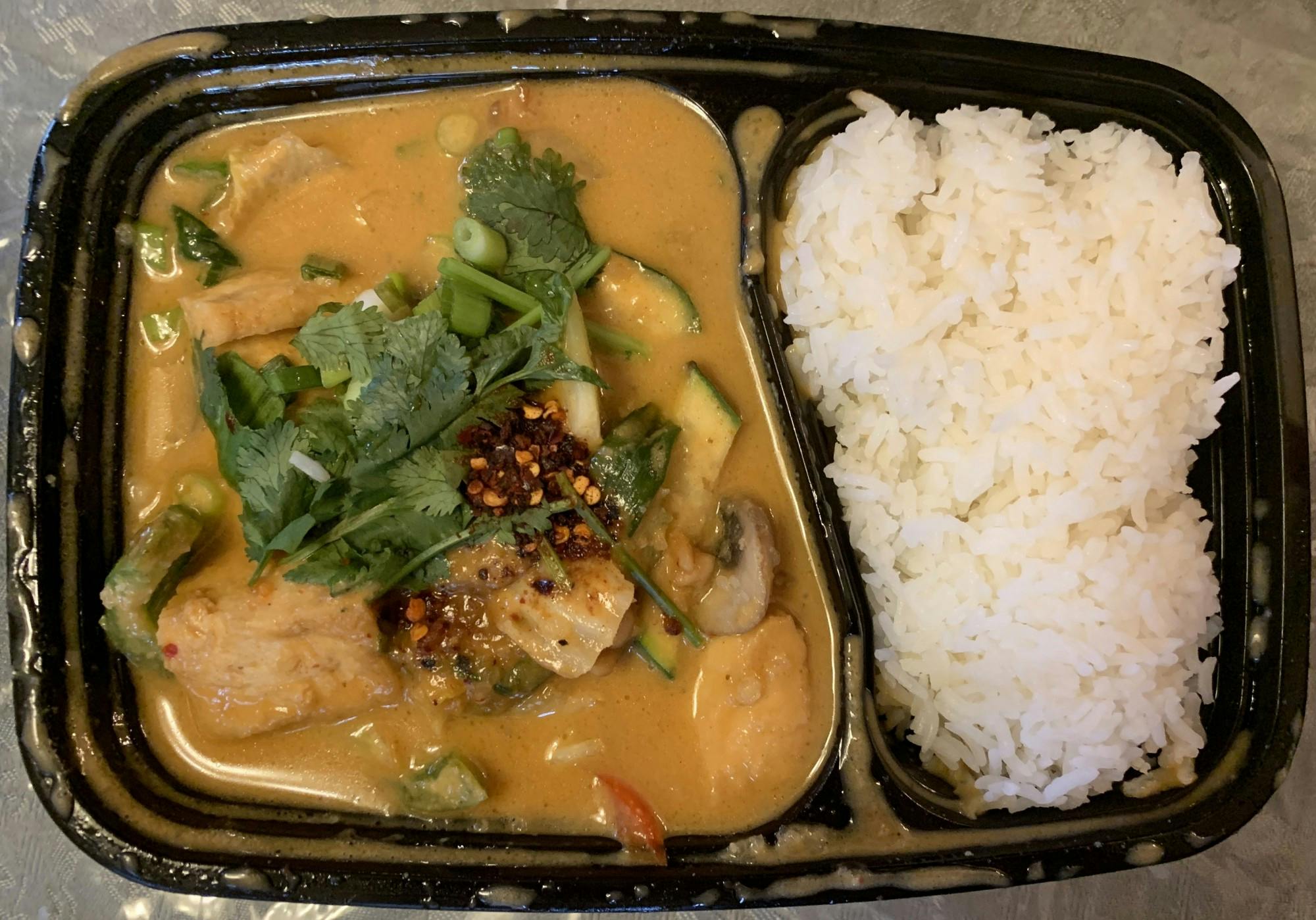 Diced tofu, mixed veggies and a pillow of white rice make a great meatless curry.