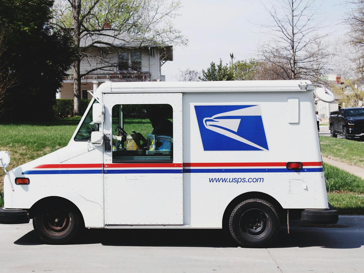 Mail carriers get paid time off, health insurance and a pension.