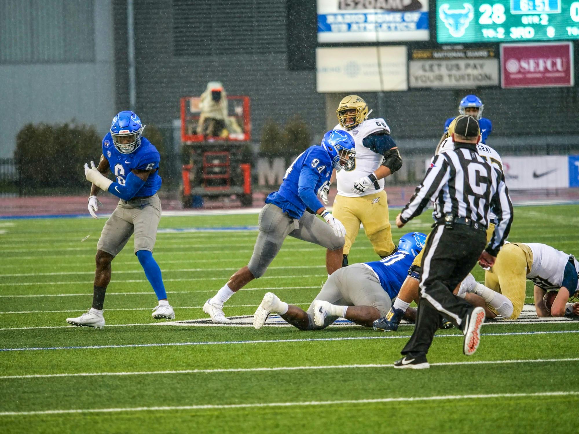 Senior defensive end Eric Black (94) has entered the transfer portal, along with nearly a dozen other UB football players.
