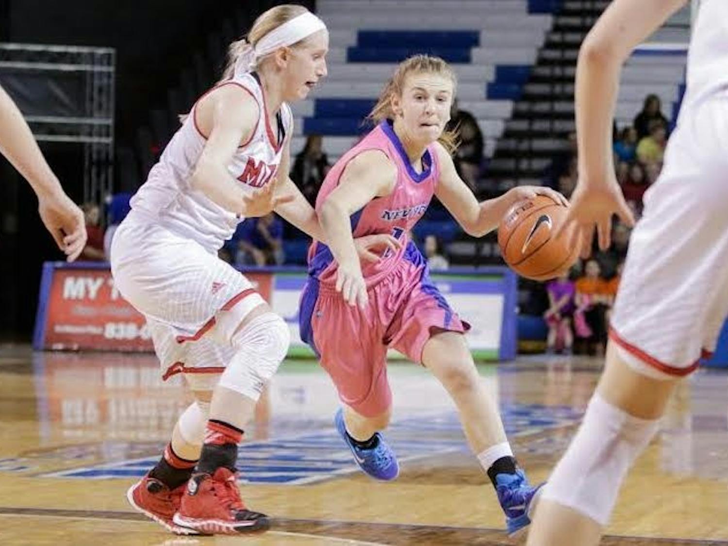 Freshman guard Stephanie Reid (pictured) went 4 of 5 for nine points, but the Bulls lost to Miami Ohio 78-68, snapping their two-game winning streak.