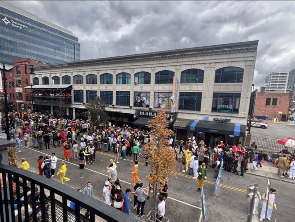 <p>Bars, costumes and booze: The Halloween Boo'zin Bar Crawl 2025</p>