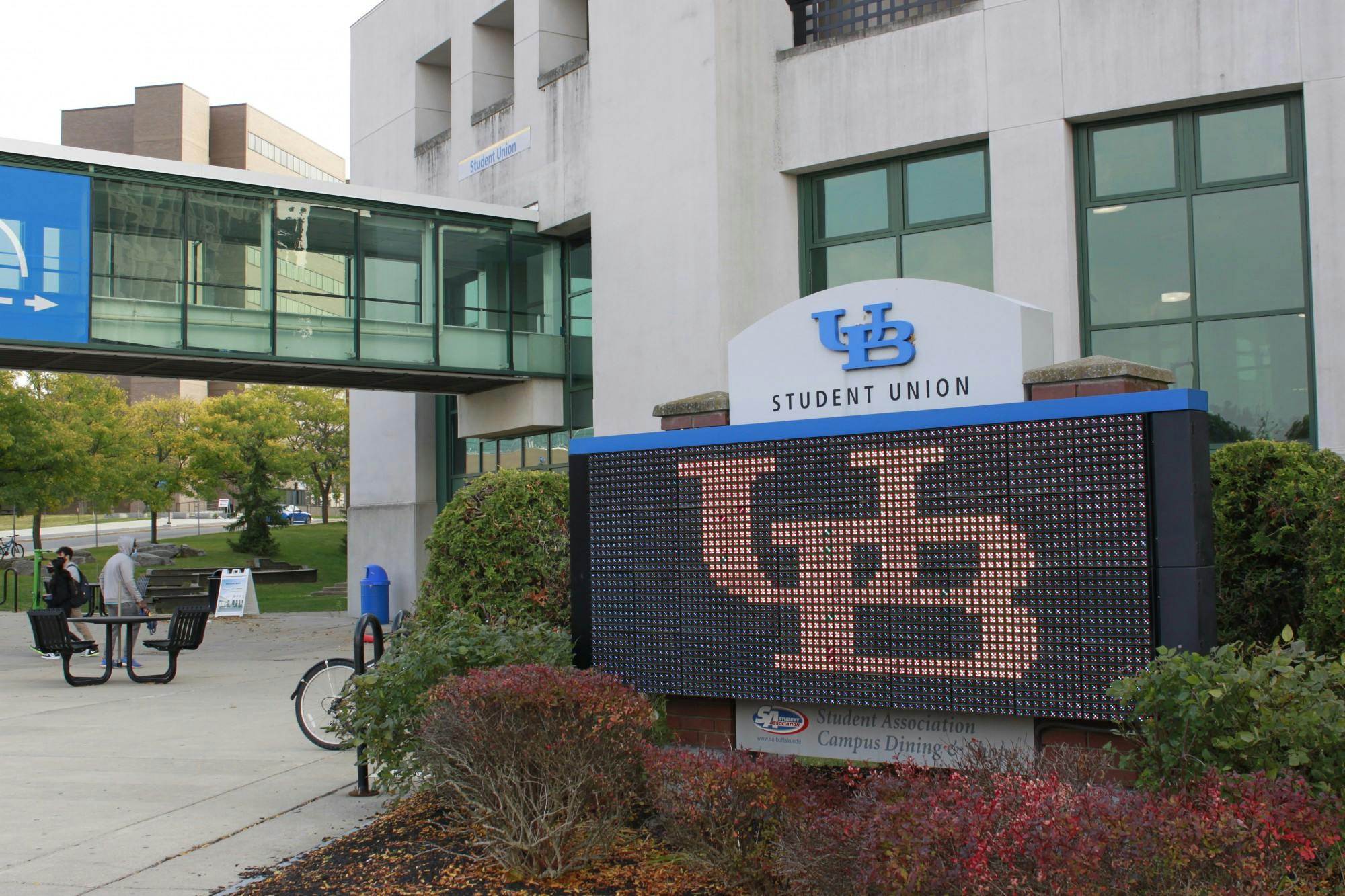 UB will delay spring semester and cancel spring break in accordance with SUNY guidelines in an effort to slow the spread of COVID.