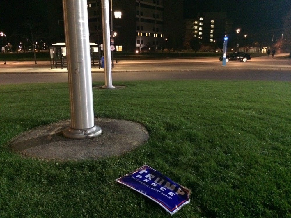 <p>UB Students for Trump put up signs around campus last night. Some students were concerned and kicked signs down around Flint Loop.&nbsp;</p>