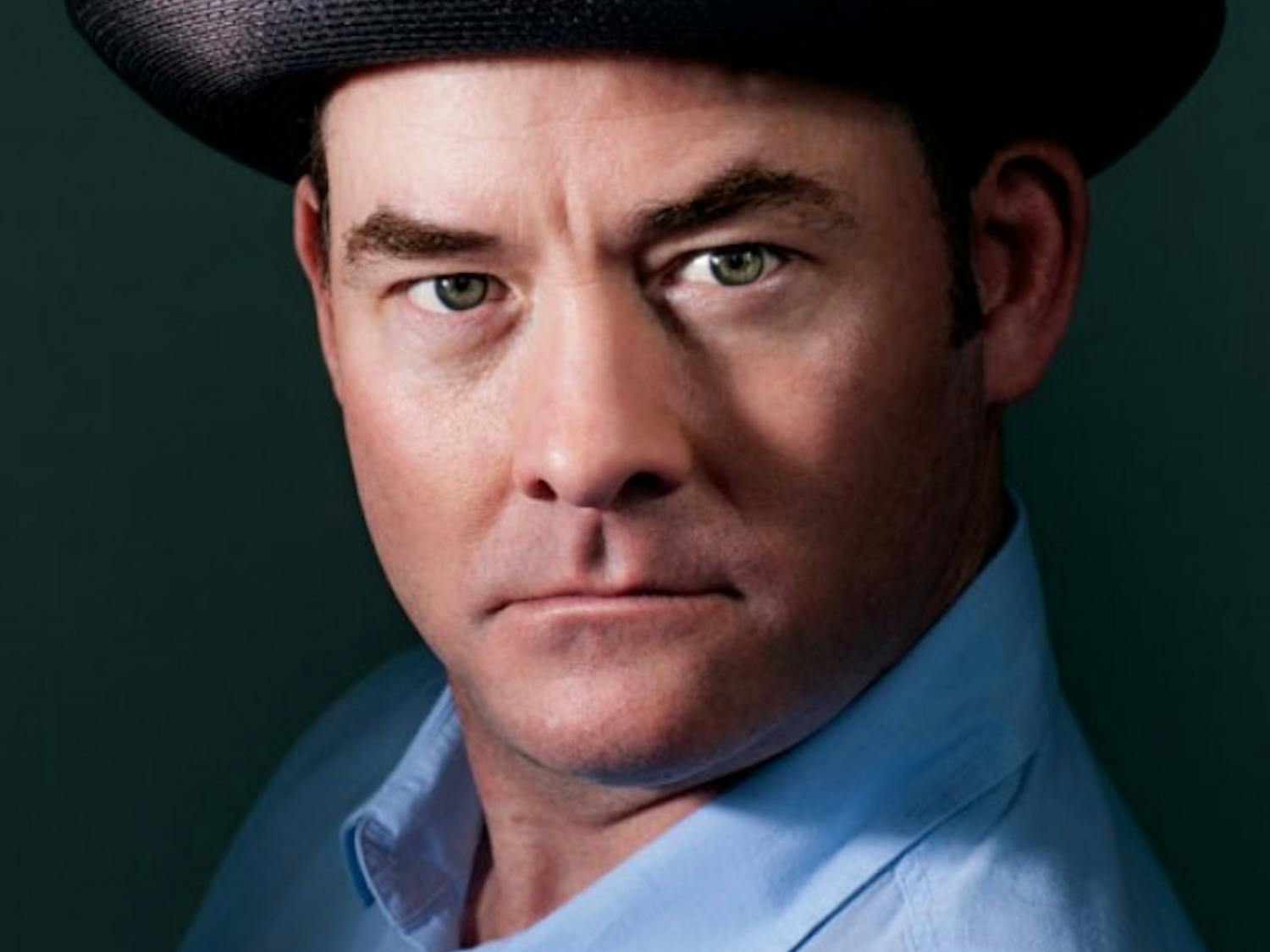  Actor and comedian, David Koechner might
be best known for his role in Anchorman,
but his roots lie in stand-up and improv comedy.
