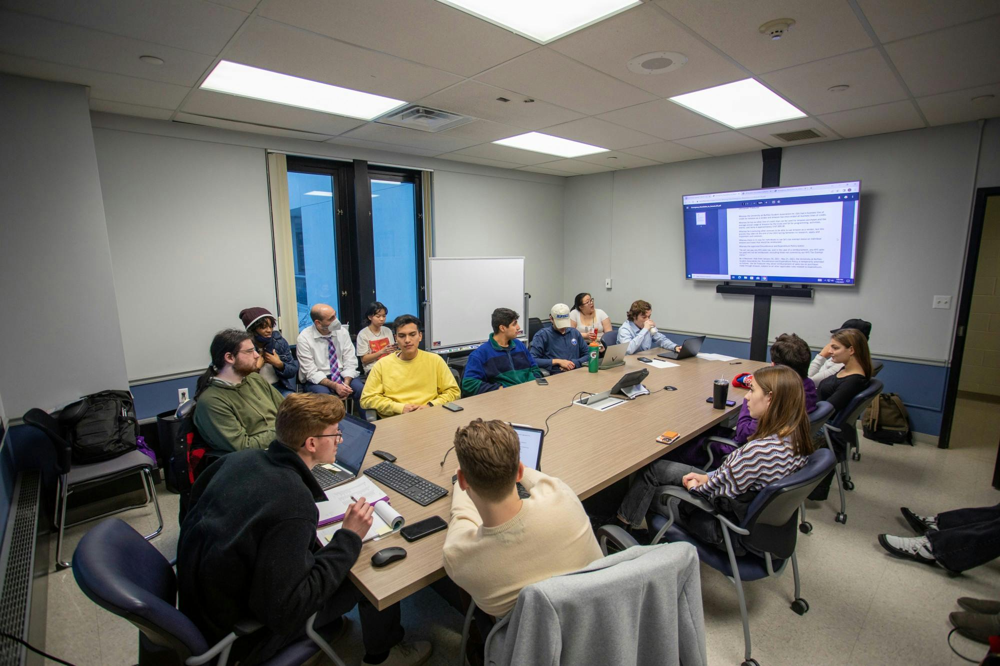 The Student Association Senate passed a resolution to amend its election rules at its meeting on March 6.&nbsp;