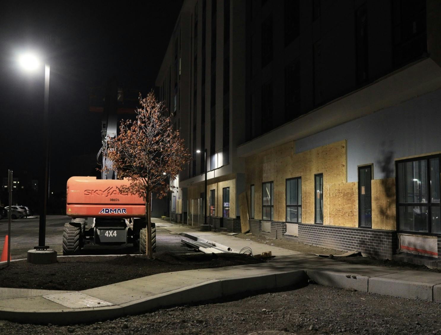 It was “obvious” that Air Buffalo would not open in time for the start of the fall semester, a former DMG Investments employee said.&nbsp;