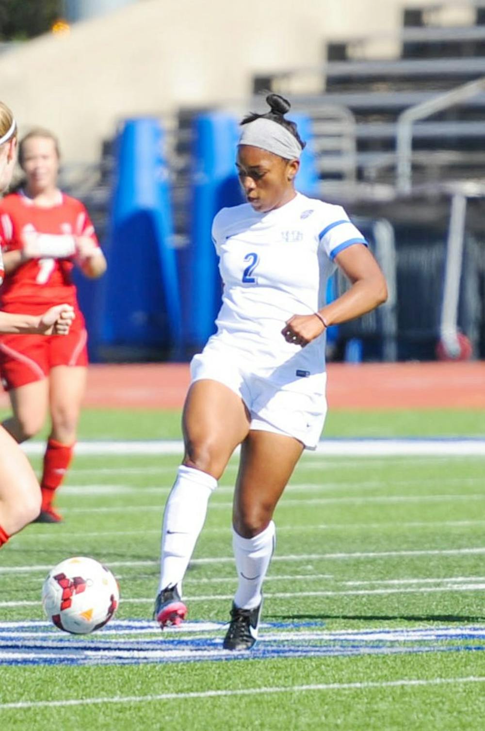 <p>Senior N’Dea Johnson dribbles the ball during a match earlier this season. Johnson and the rest of the Bulls clinched the MAC East for the second straight year and will play Central Michigan in the opening round of the MAC Tournament.</p>