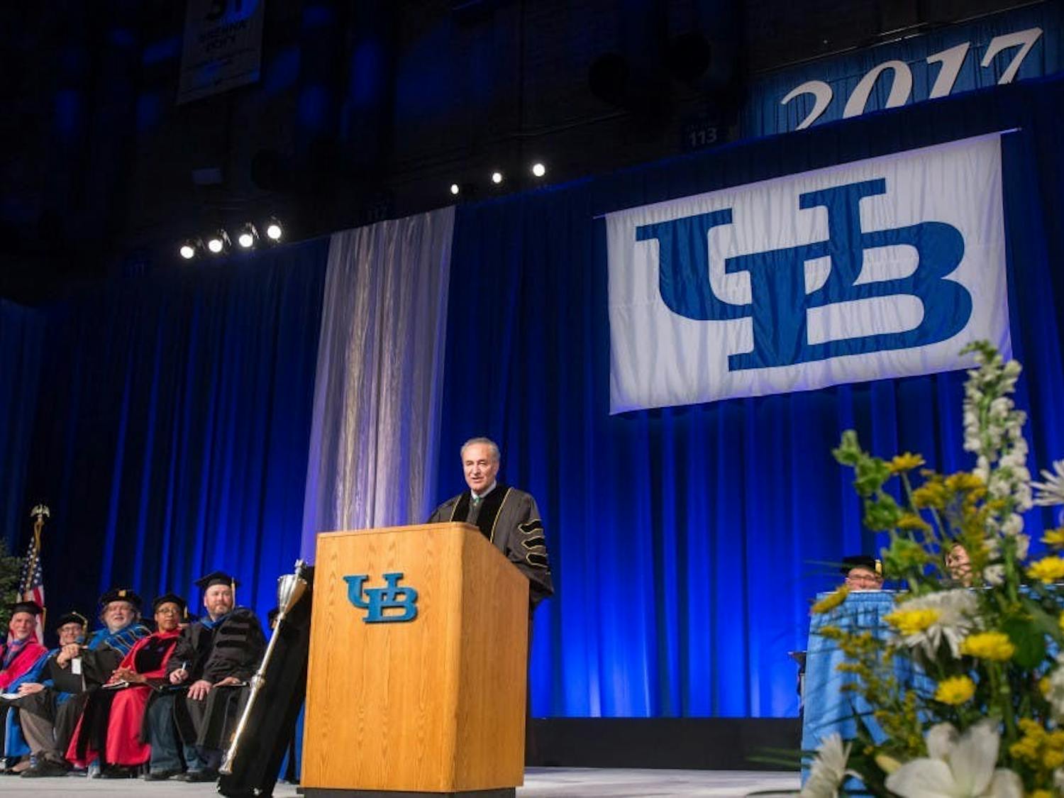 Senate Majority Leader Chuck Schumer (D-NY) speaks to students at UB's 2017 Commencement ceremony.