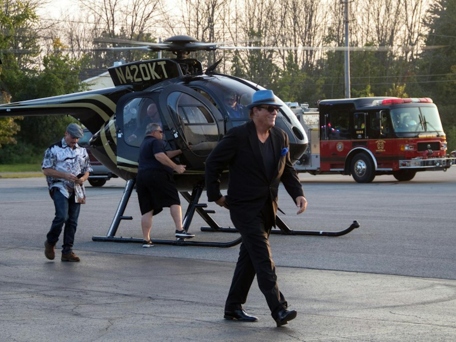 Bond villain Robert Davi kicked off the Buffalo Niagara Film Festival with an arrival on a helicopter before screening his documentary, "Davi's way for the crowd." 