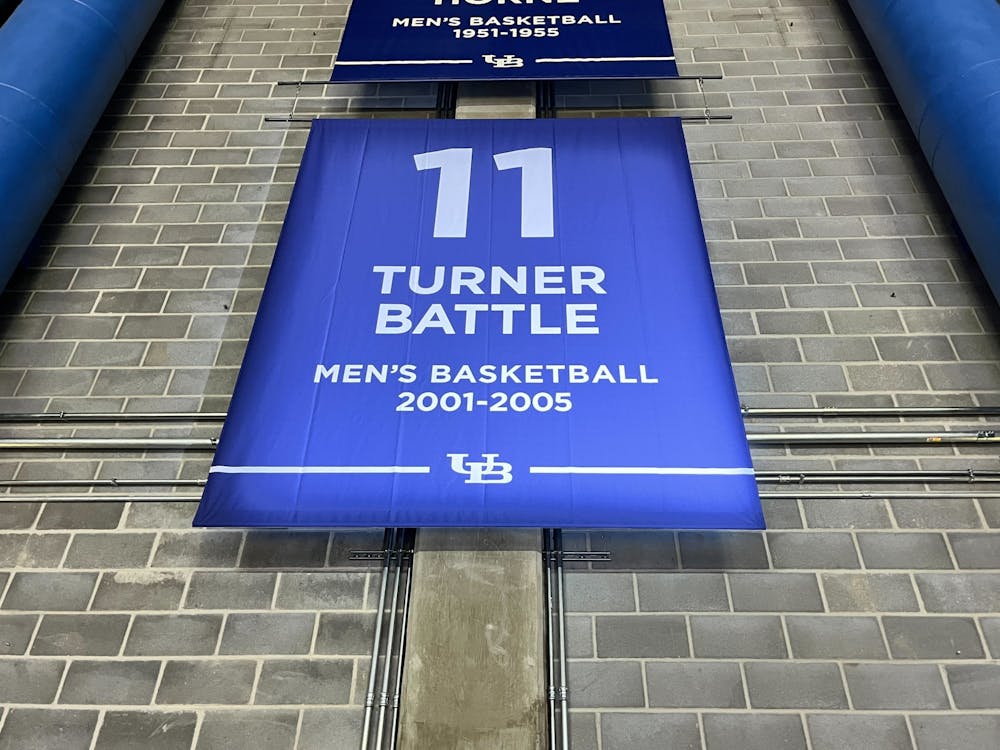 <p>UB men’s basketball legend Turner Battle ‘05 was added to the Wall of Fame, making him the sixth men’s basketball player to be inducted.&nbsp;</p>