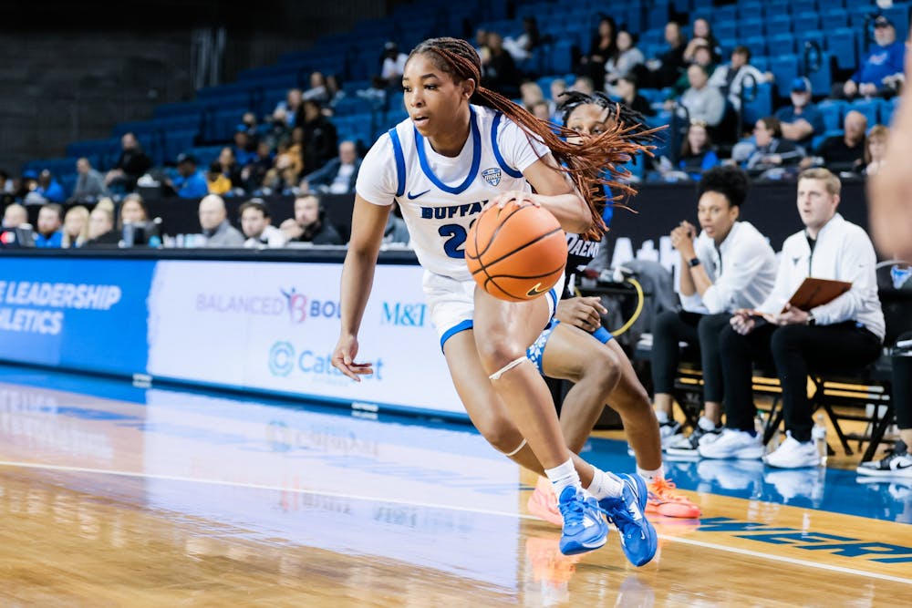 <p>&nbsp;Fifth-year guard Re’Shawna Stone scored 17 points for the Bulls Thursday.</p>