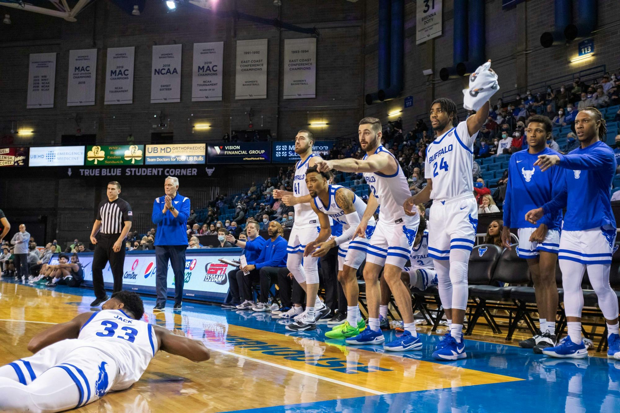 The men's basketball team earned a 2.019 GPA in the fall before rebounding with a 2.731 in the spring.