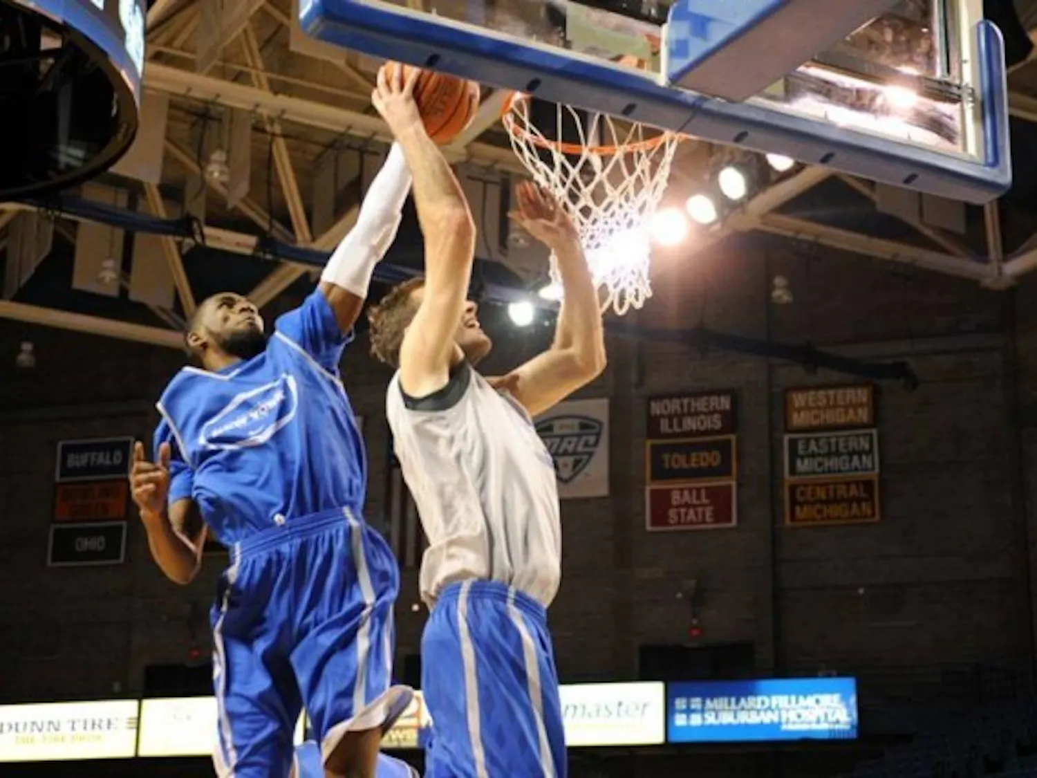 Men’s basketball head coach Bobby Hurley said junior forward Jamir Hanner has been removed from the team for violating team rules.
Yusong Shi, The Spectrum