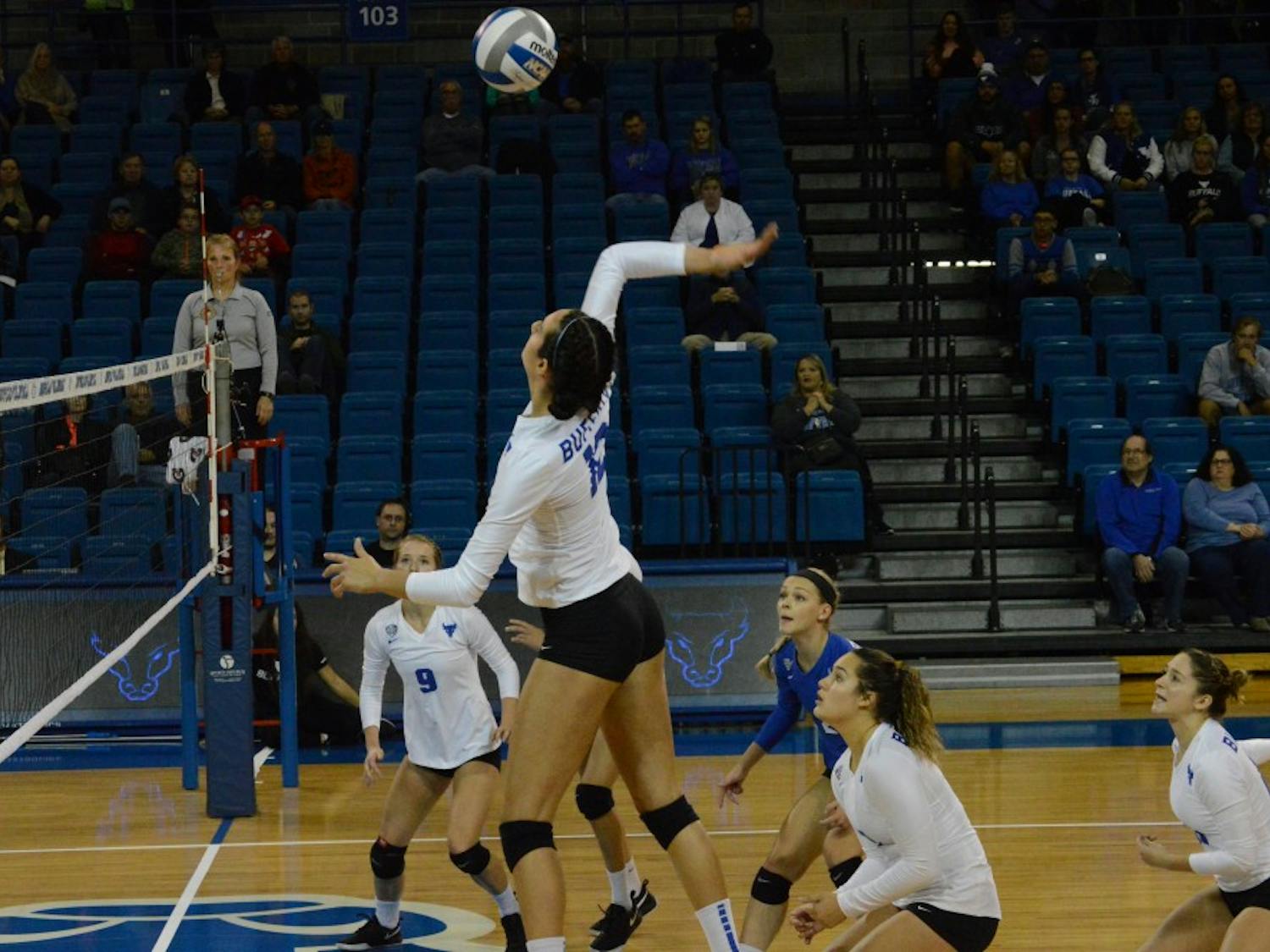 Sophomore outside hitter Andrea Mitrovic looks for the spike. The Bulls need to win out the rest of the season to guarantee a bye in the MAC Championship.