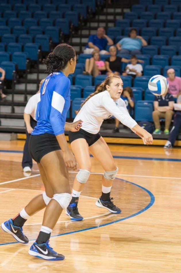 Freshman libero Niki Bozinoski returns a volley. Buffalo won the UIC Tournament championship this weekend.
Wenyi Yang, The Spectrum