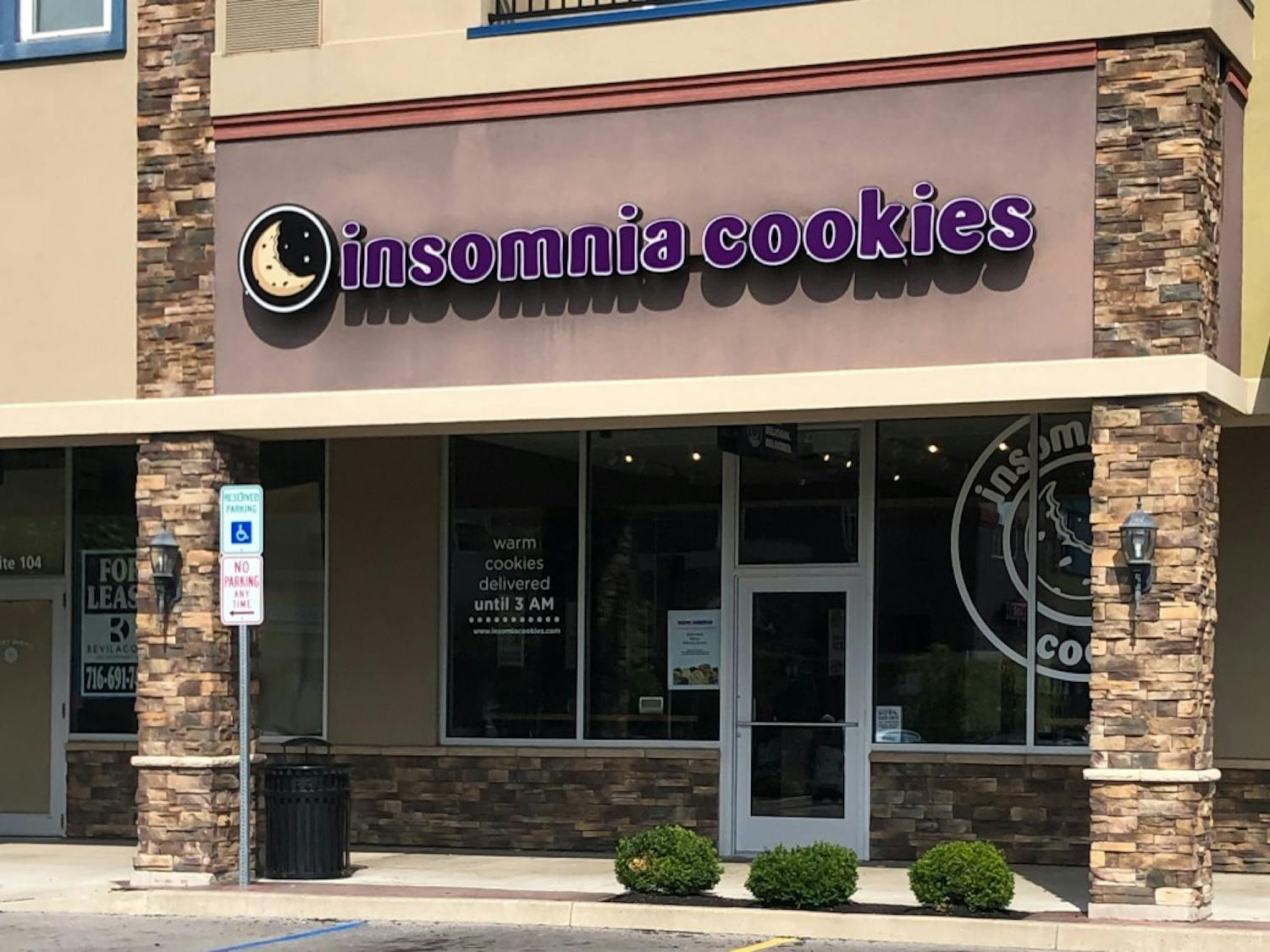 Insomnia Cookies has opened a new location across from North Campus in the University Place Plaza on Sweet Home Road, and students can't get enough.